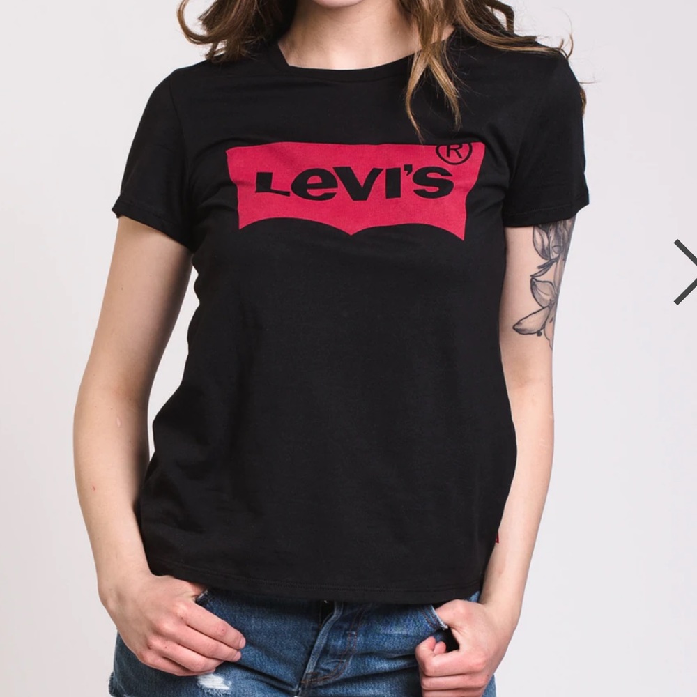 Levi’s Perfect Tee